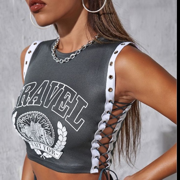 SHEIN Gray Graphic Lace-Up Side Crop Tank Top Size X-Small - Picture 1 of 8